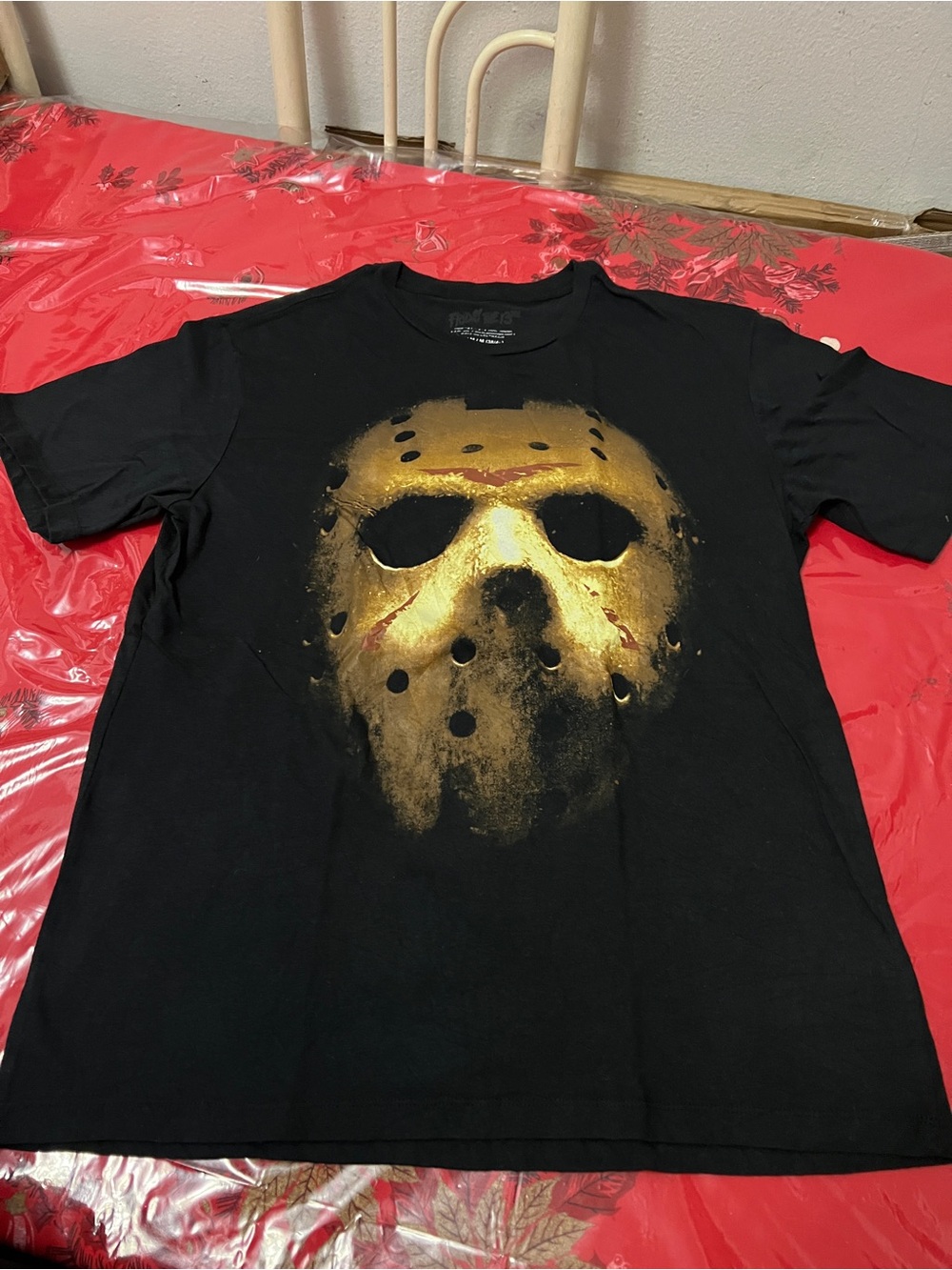 FRIDAY THE 13TH Jason Voorhees Mask Short Sleeve T-Shirt Sz Medium EUC